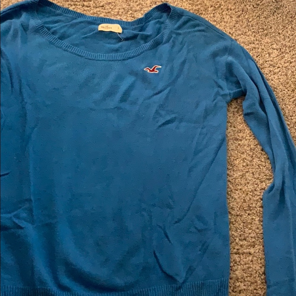 Hollister sweater